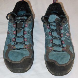 Salomon Hiking Shoes